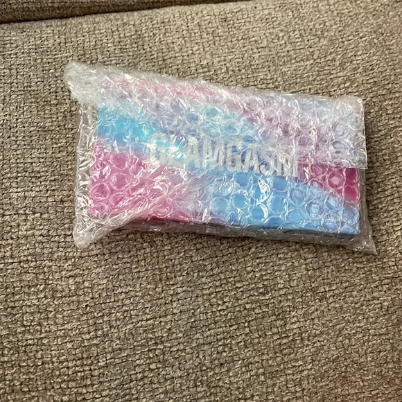 Glamgasm Palette - Picture 2 of 4